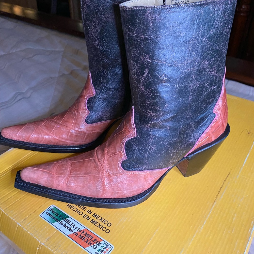 Genuine exotic crocodile women’s cowboy western vaquero boots pink brown 6 1/2 7
